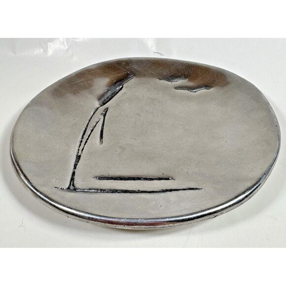Hoselton Metal Aluminium Small Oval Dish Cast Canadian Bullrush Seagull 727 - Picture 1 of 9